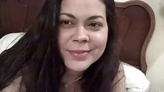 Nuogos mama ir teta  ...