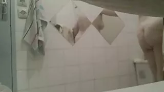 Nimfomanė pamotė mėg ...