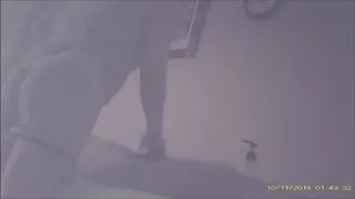 Dvi jaunos dukros či ...